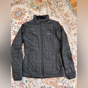 Women’s XS Patagonia Nano Puffer